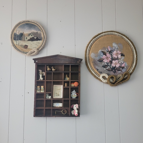 Orginal Acrylic Painting on Burlap Macrame Boarder Round Artist Signed - Picture 10 of 10